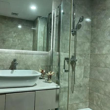 Alya Rezidans 3 Apartment